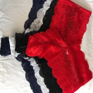 Plus size floral panties set